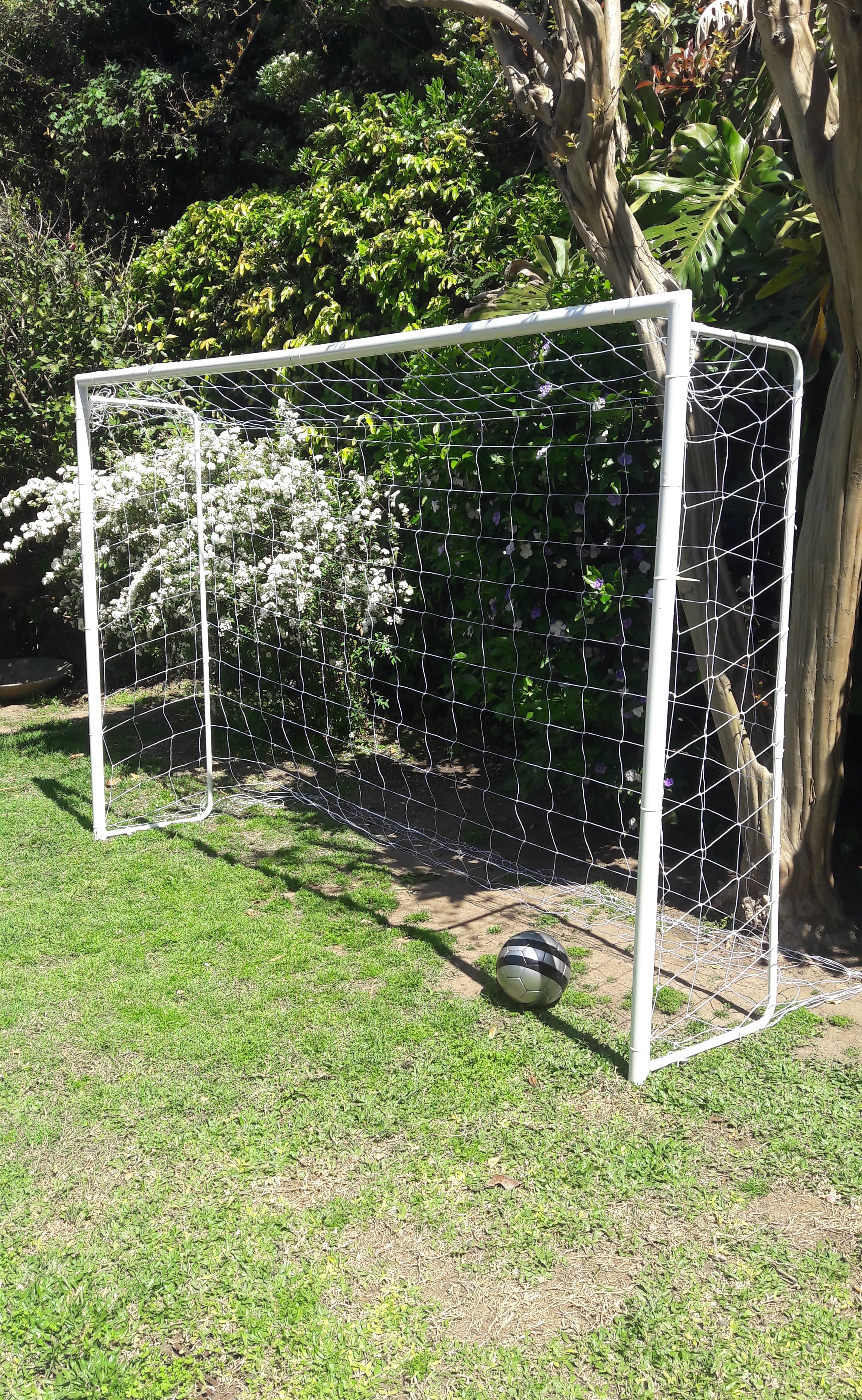 Arco de Fútbol 3×2 mts — Desarmable + Red + Estacas 4